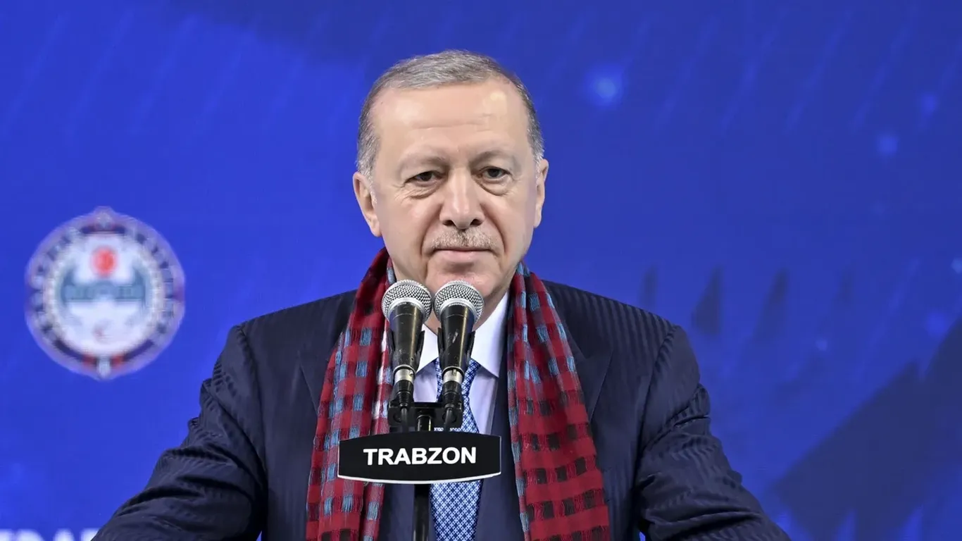 Эрдоған: Ғазода болалар яна табассум қилмоқда, ёрдам юк машиналаримиз манзилга етмоқда