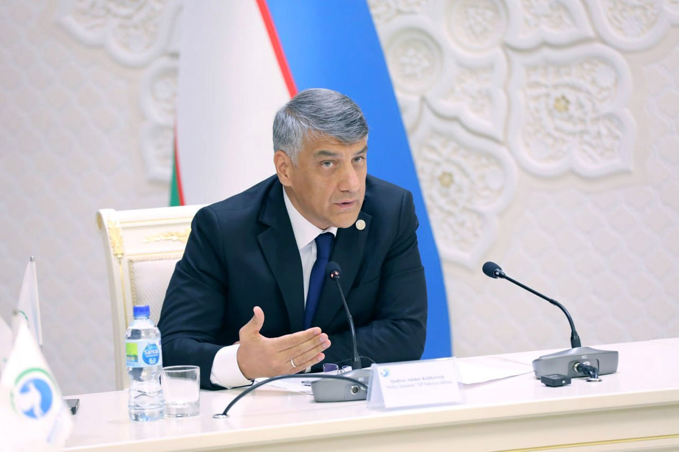 Алишер Қодиров: “Беморни товарга айлантирувчи тизимга чек қўйиш керак”