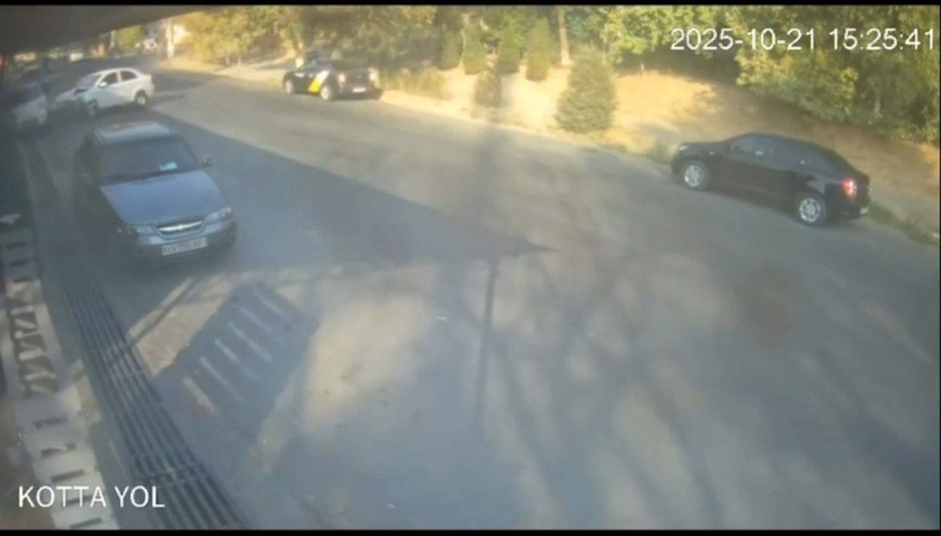 Тошкентда “Nexia-3” “Matiz” билан тўқнашиб, кафега кириб кетди