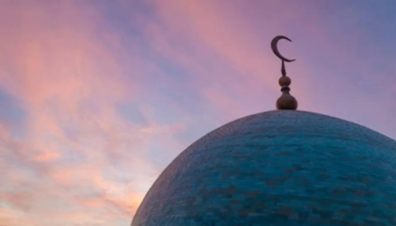 Буюк Британияда масжидларни ҳимоя қилиш бўйича янги дастур эълон қилинди