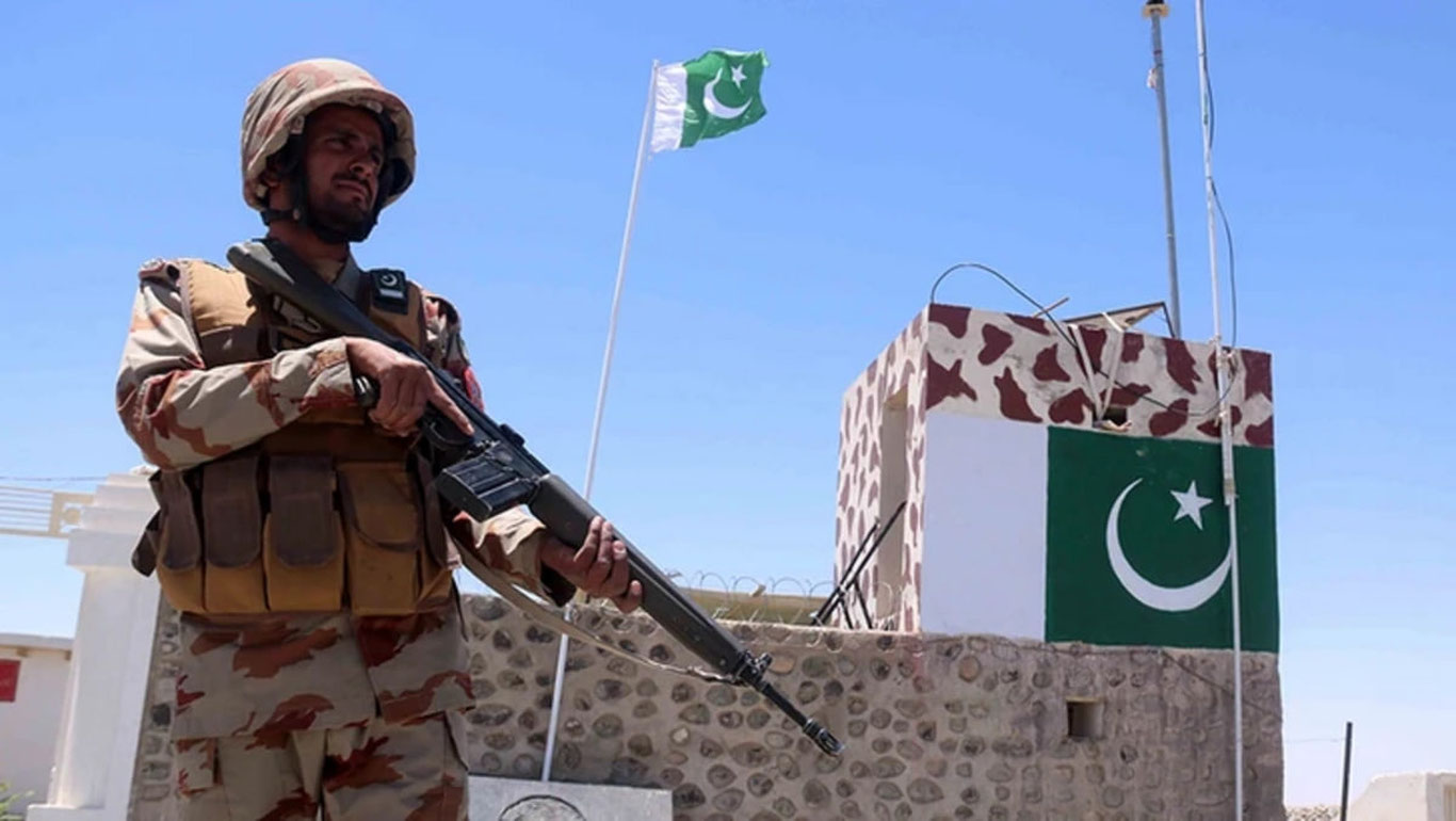 Покистон ва Афғонистон чегарасида қуролли тўқнашув: 10 га яқин аскар ҳалок бўлди