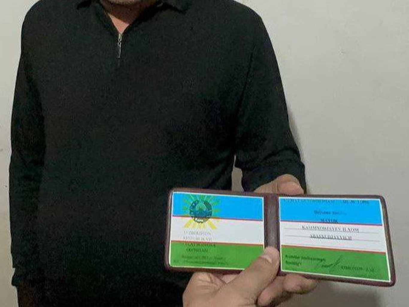 Andijonda bojxona xodimining hujjatini soxtalashtirgan shaxslar ushlandi