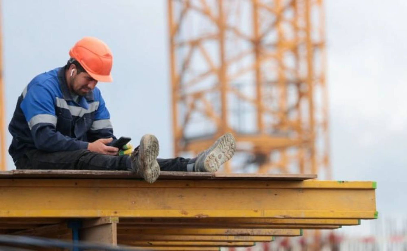 Ўзбекистонда меҳнат мигрантлари учун ихтиёрий суғурта тизими жорий этилиши мумкин