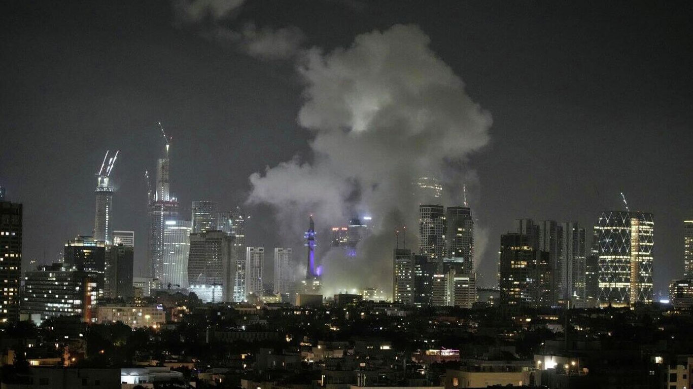 ОАВ: Эрон–Исроил ўртасида янги уруш эҳтимоли кучаймоқда