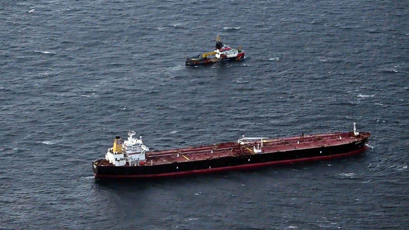 “Dunyo okeanlarida milliard barrel neft to‘planib qolgan” — Bloomberg