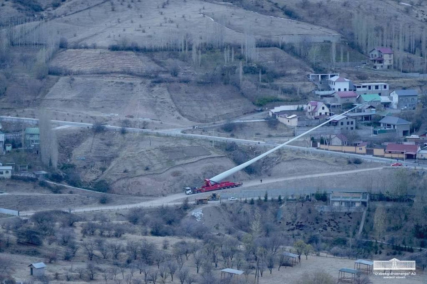 Бўстонлиқ туманида 20 МВт қувватли шамол электр станцияси қурилмоқда