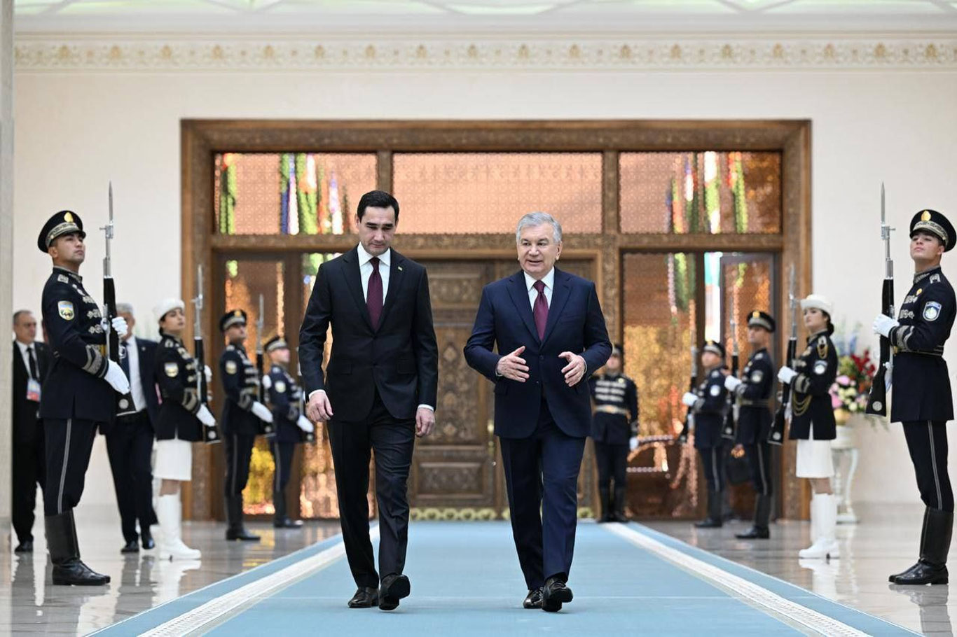 Кўксаройда Ўзбекистон ва Туркманистон раҳбарлари ўртасида тор доирадаги музокаралар бўлиб ўтди