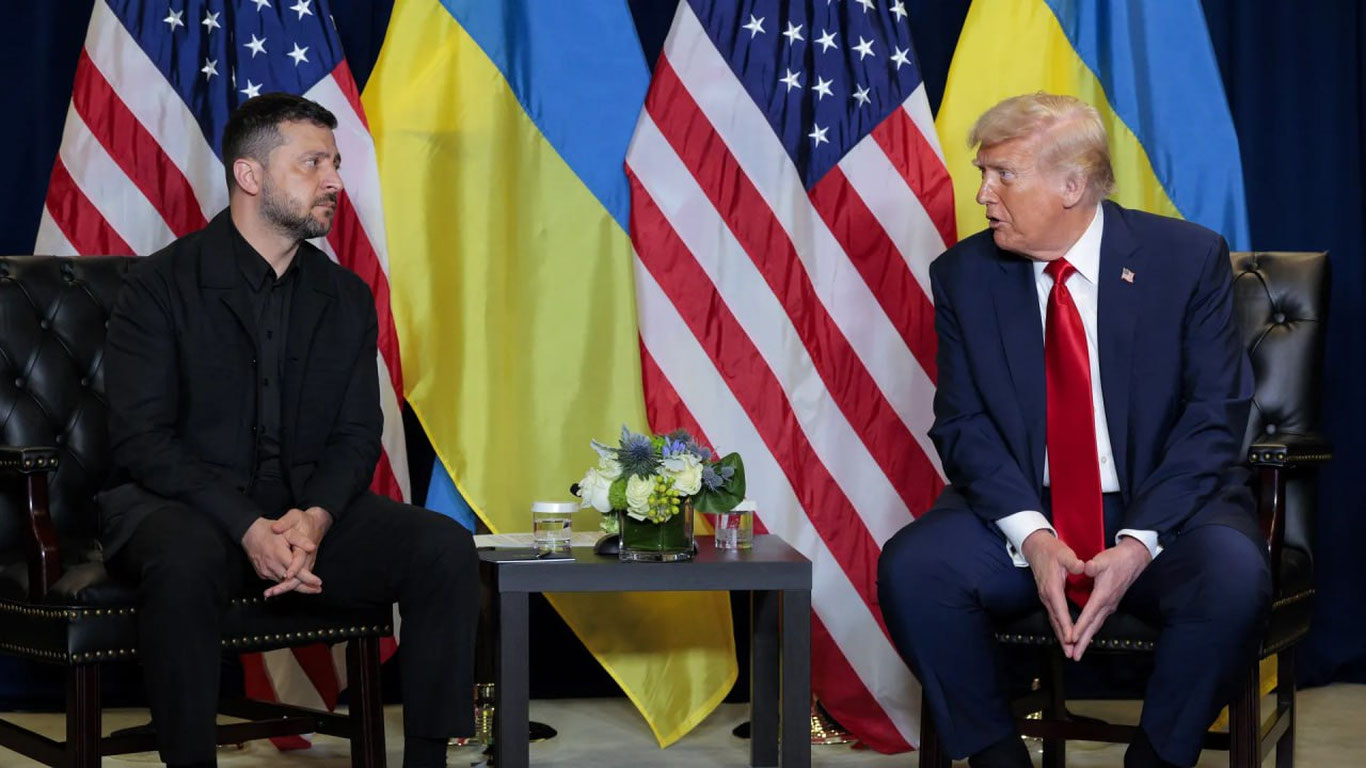 Трамп Россия-Украина урушини тўхтатиш бўйича янги келишувни тақдим қилди