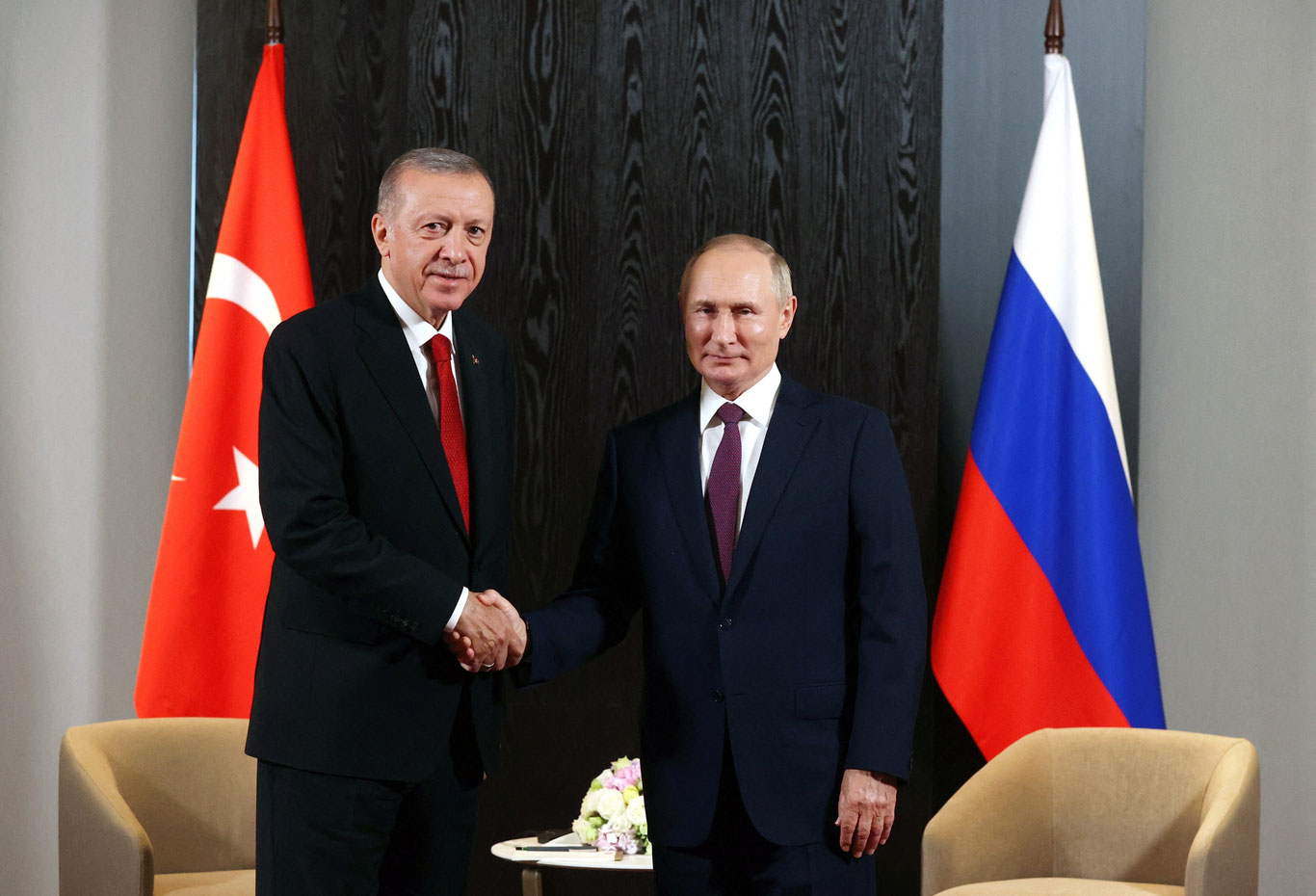 Erdog‘an Putin bilan telefonlashdi