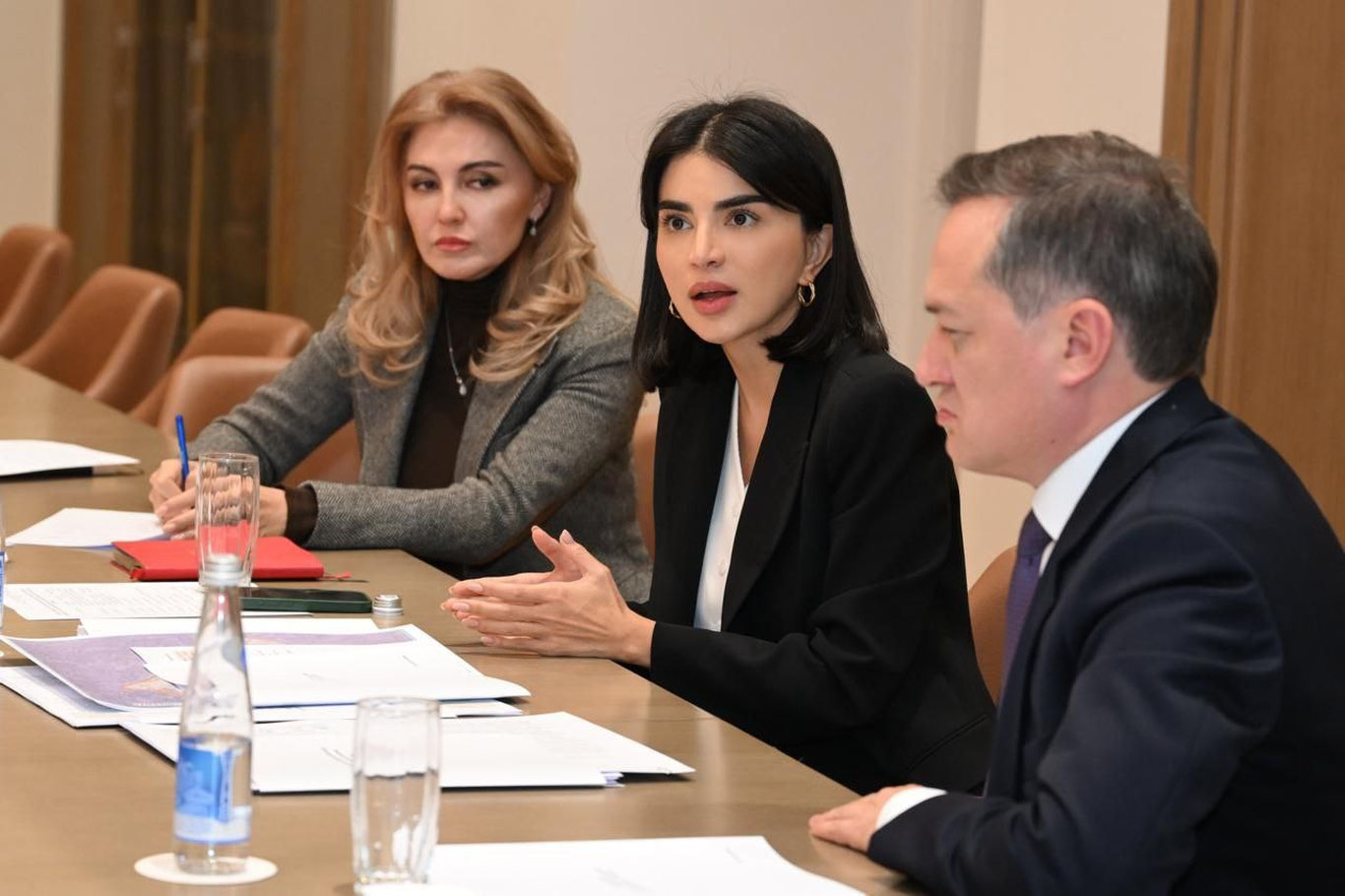 Саида Мирзиёева Тошкентдаги экологик вазият бўйича тезкор йиғилиш ўтказди