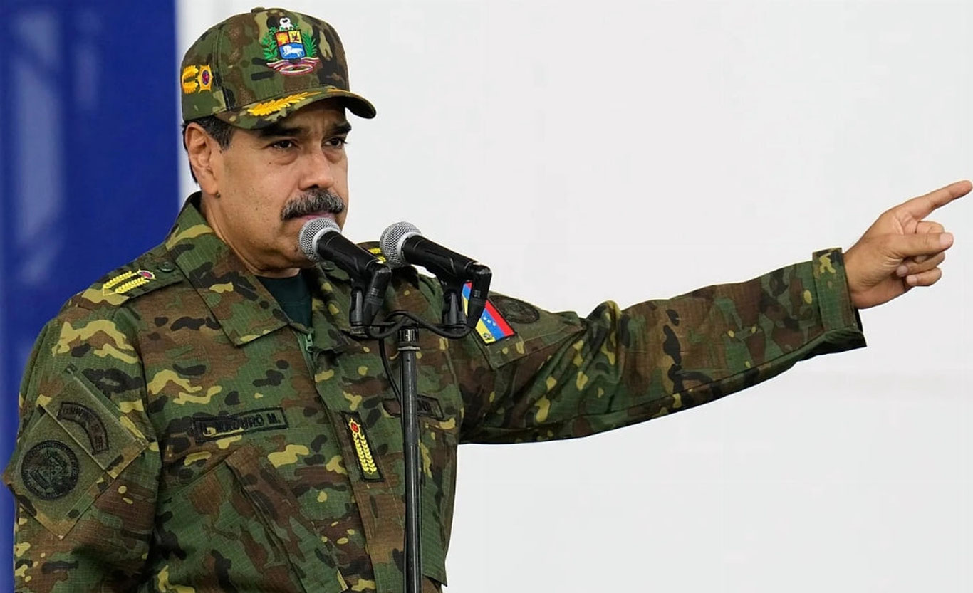 АҚШ таҳдидлари туфайли Венесуэла бўйлаб қуролли кучлар жойлаштирилди