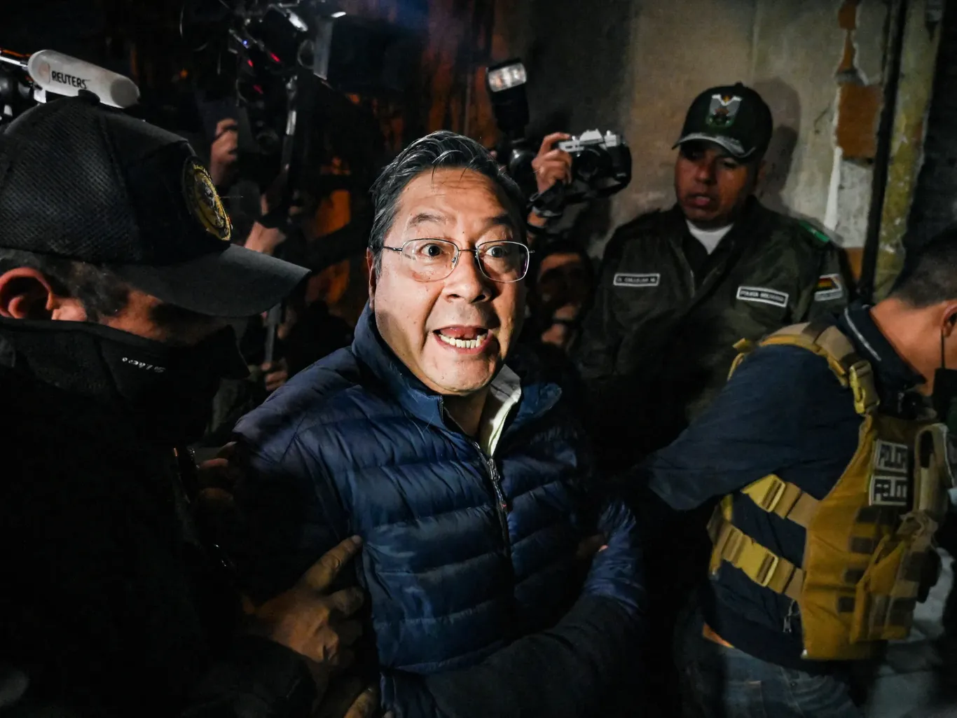 Boliviyaning sobiq prezidenti korrupsiya ishi bo‘yicha hibsga olindi