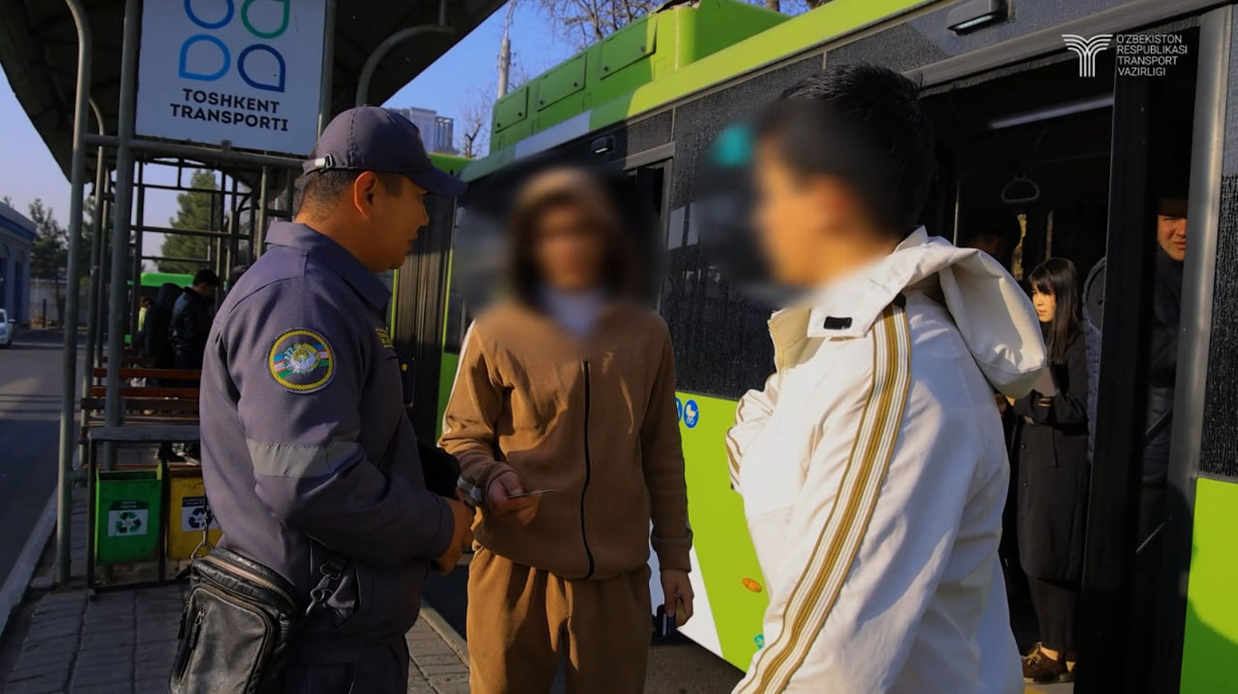 Тошкентда 10 кун ичида йўл ҳақини тўламаган қарийб 3 минг йўловчи жаримага тортилди