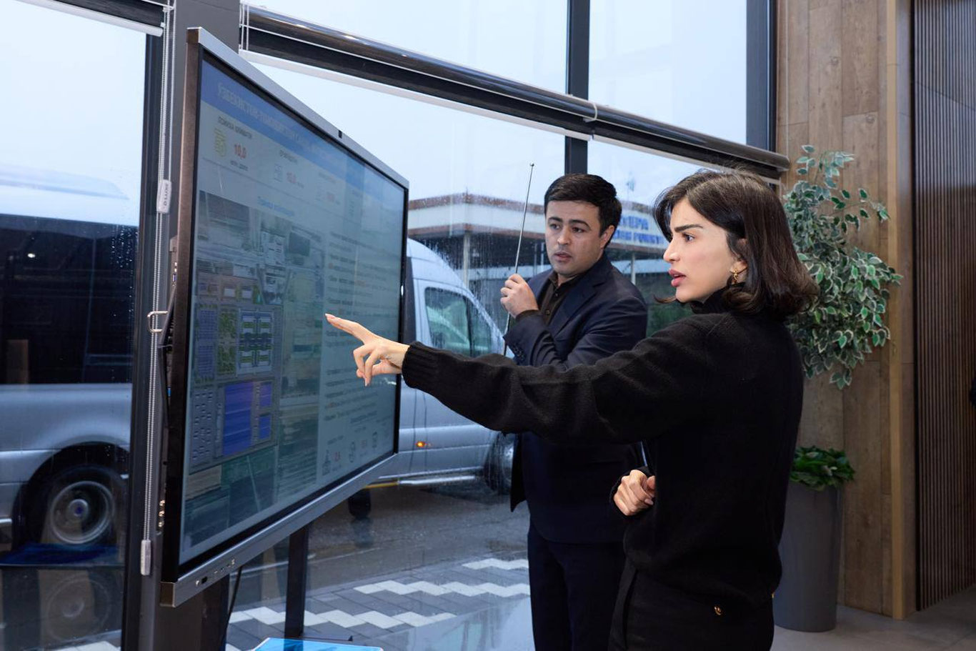 Саида Мирзиёева Ургутда бўлди