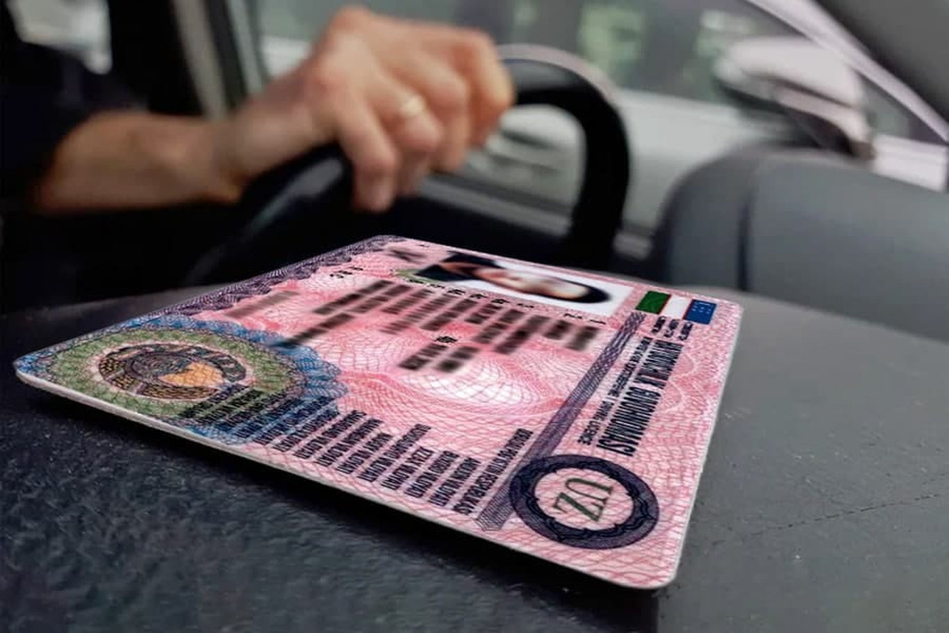 Ўзбекистонда 1200 дан ортиқ сохта “права” аниқланди