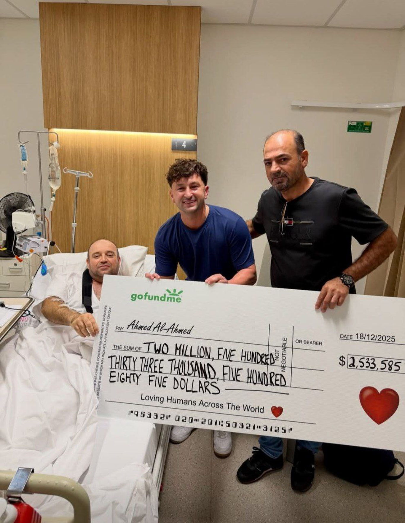 Сиднейда террорчини қуролсизлантирган эркакни қўллаб-қувватлаш учун бутун дунёдан $2,5 млн йиғилди