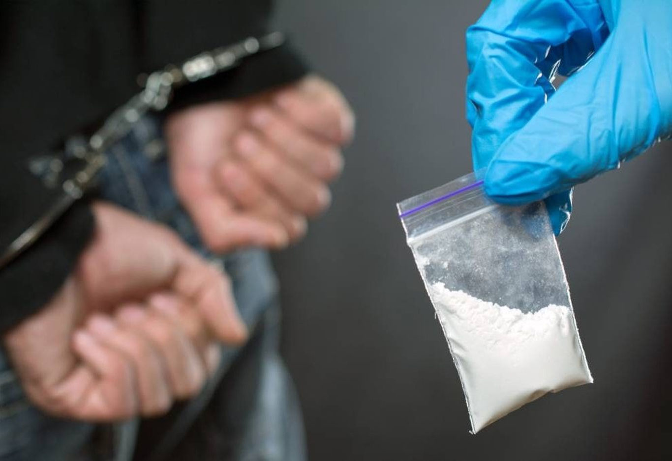 Тожикистондан олиб кирилган 100 килограммдан ортиқ гиёҳвандлик воситаси мусодара қилинди