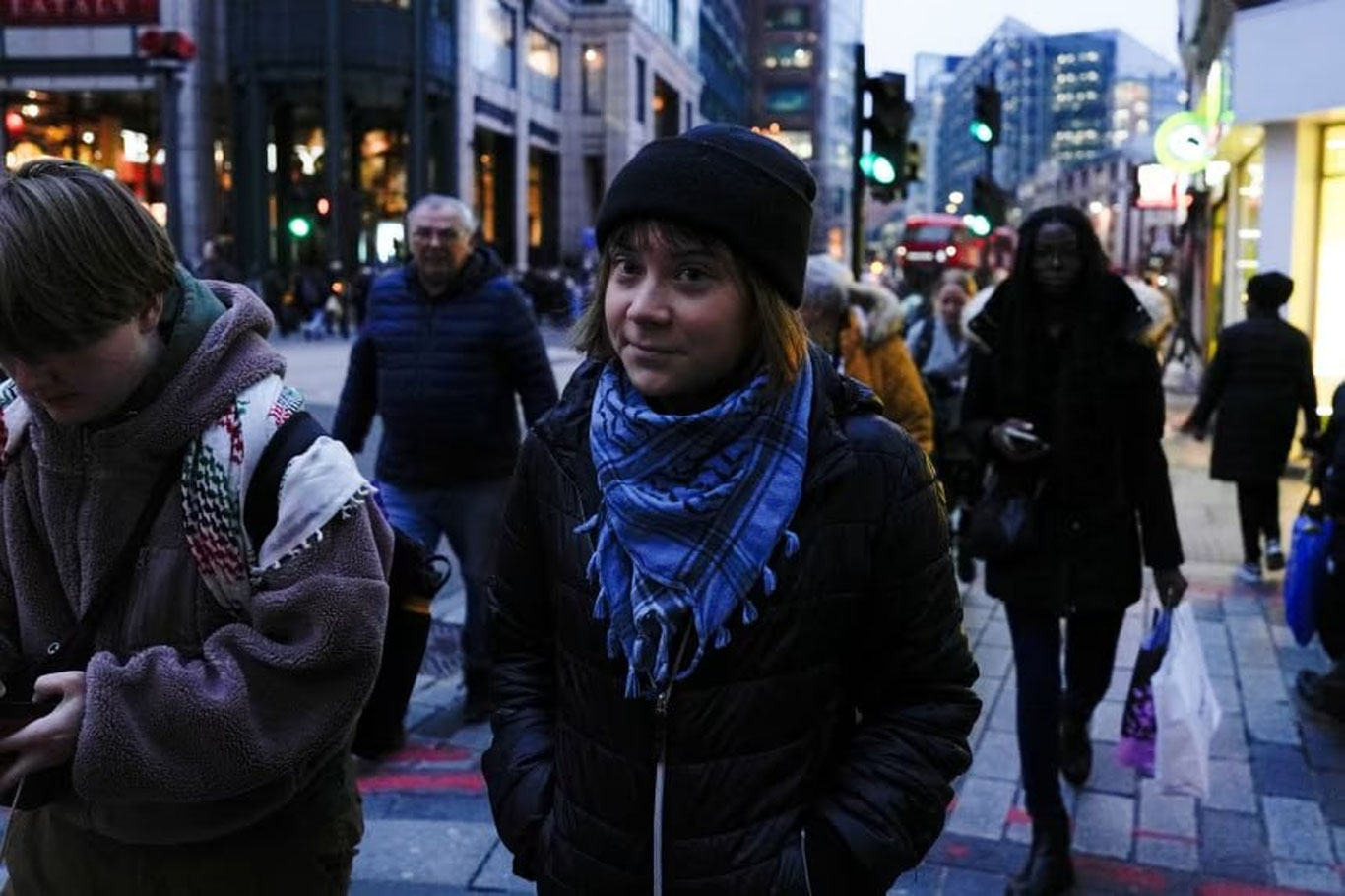 Z авлод фаоли Грета Тунберг Лондонда ҳибсга олинди