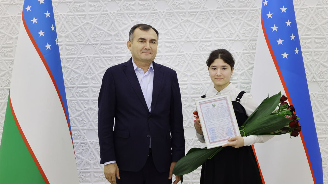 Қашқадарёда 25 нафар ёшларга янги уй берилди