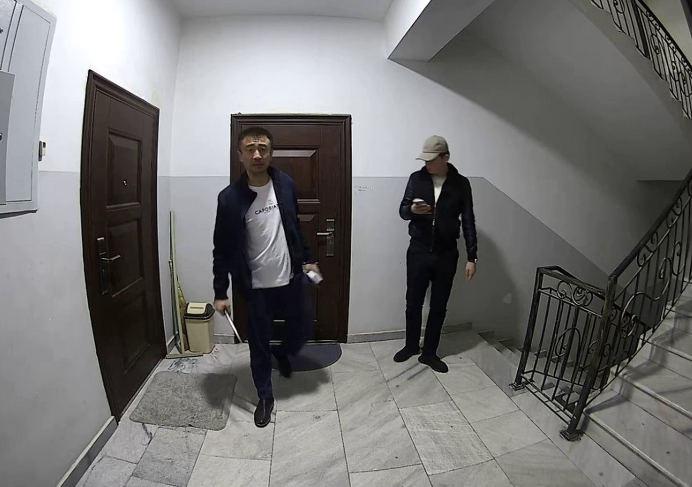 Тошкентда тунда қўлида пичоқ билан юрган эркак қамалди