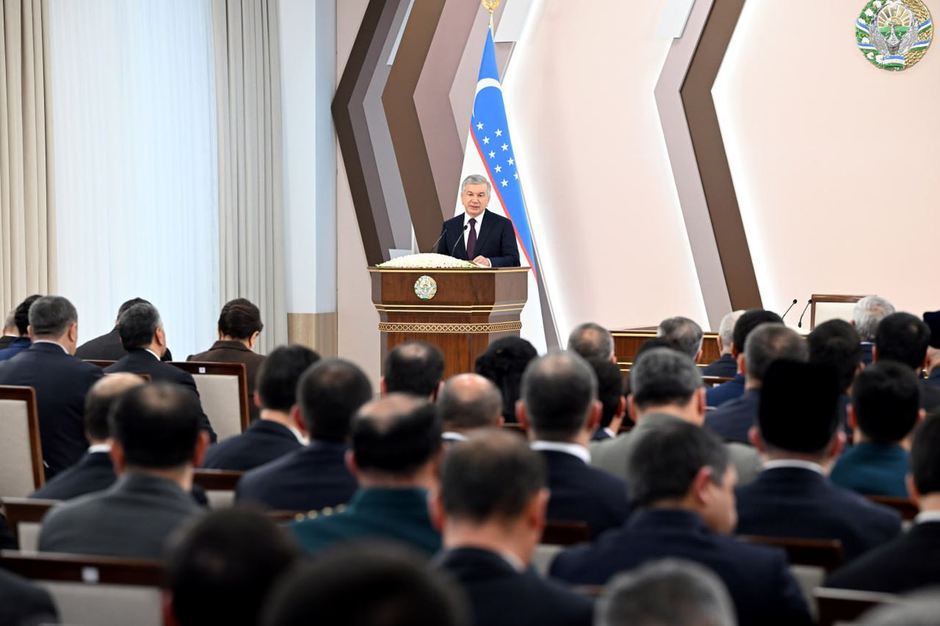 2026-yilda 1 million aholi ish bilan ta’minlanadi, 181 ming oila kambag‘allikdan chiqadi