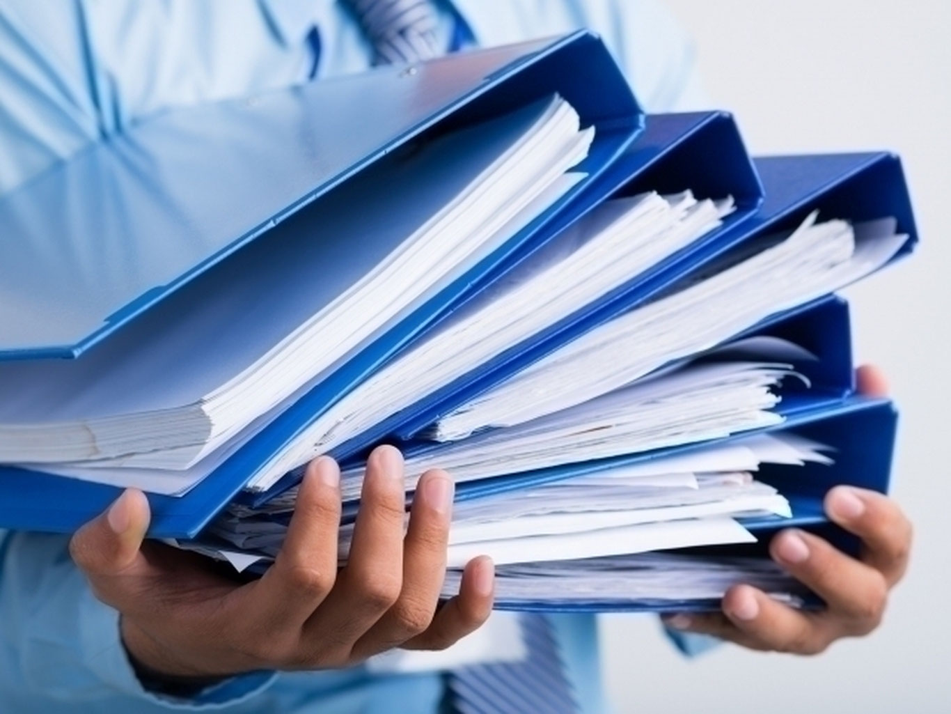 Маҳаллий ҳокимликлар томонидан 400 га яқин ҳужжат асоссиз яширилгани аниқланди