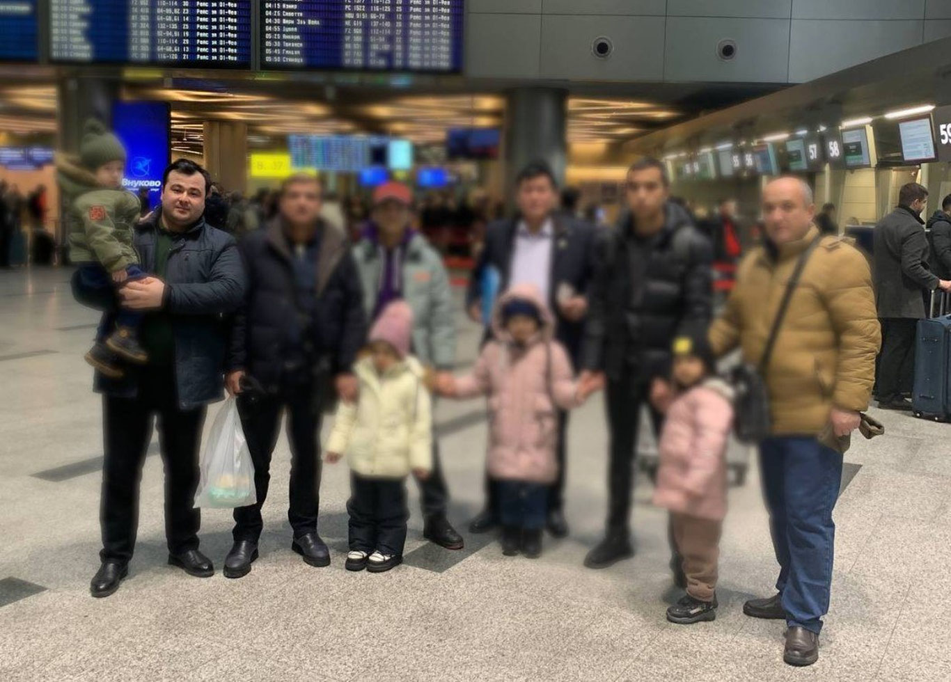 Rossiyada qarovsiz qolgan olti nafar bola O‘zbekistonga qaytarildi