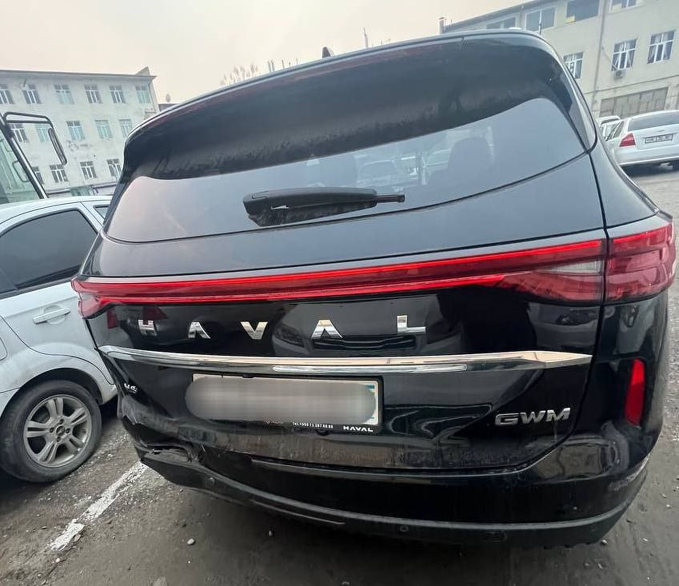 Андижонда фуқаро кредит қарзи сабаб машинасидан айрилди