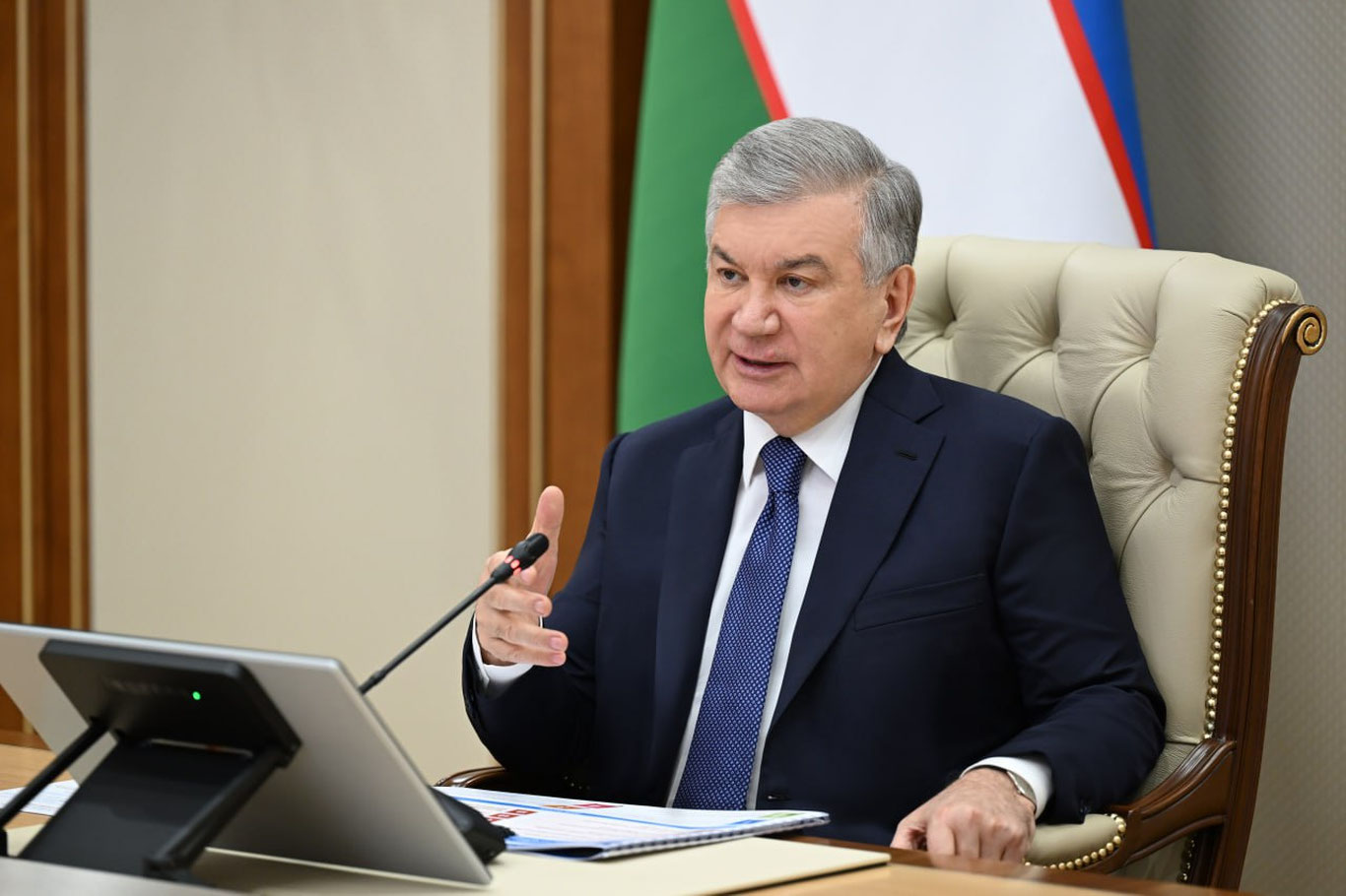 Prezident Shavkat Mirziyoyev sud tizimida korrupsiyaga qarshi kurashish holati yuzasidan axborot bilan tanishdi