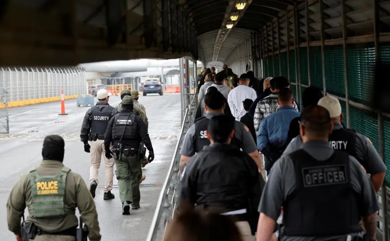 AQSHda 1,6 mln noqonuniy muhojir deportatsiya qilinishi mumkin