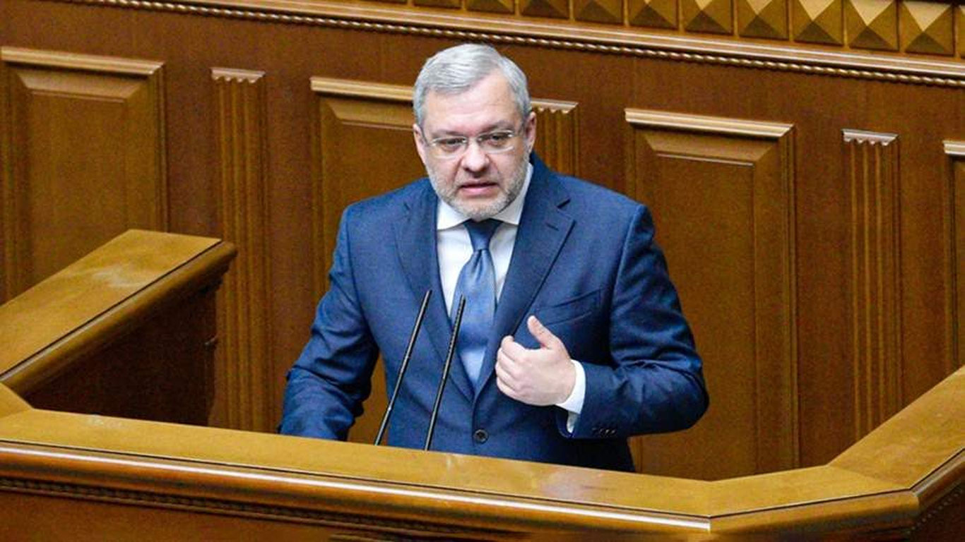 Украинанинг собиқ энергетика вазири пул ювишда айбланмоқда