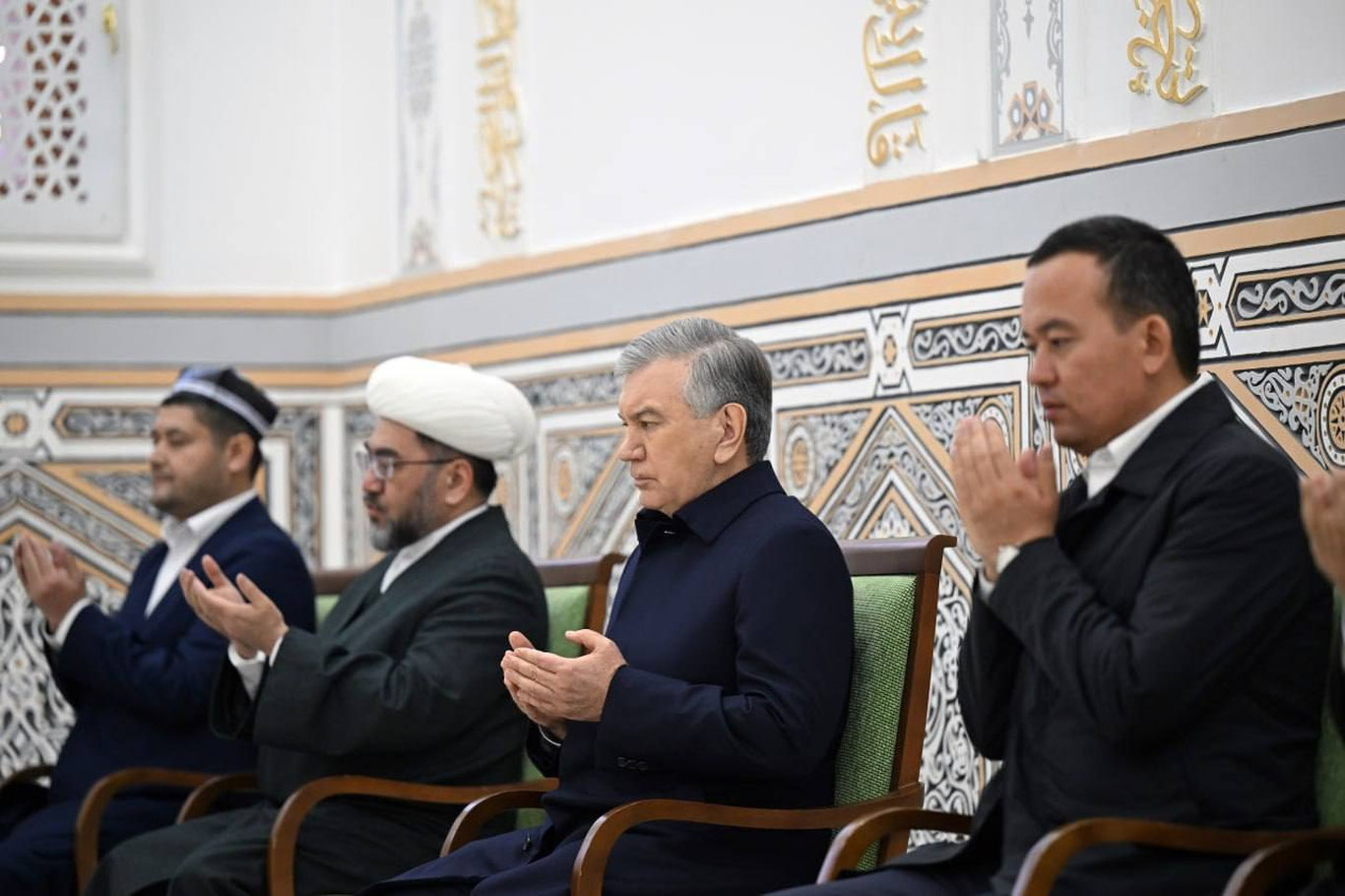 Prezident Shavkat Mirziyoyev Surxondaryoga bordi