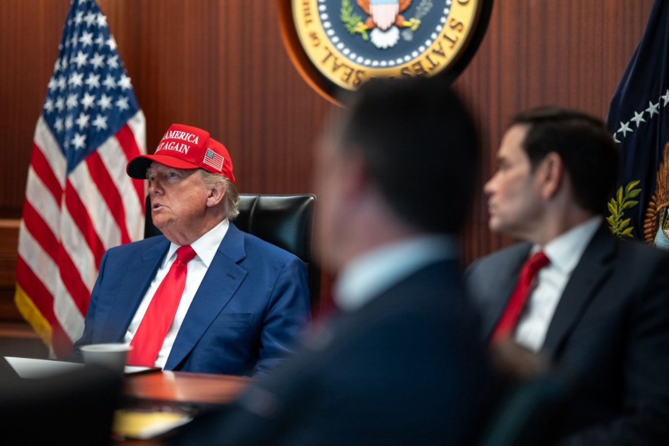 АҚШ Кубага қарши ҳарбий операция эҳтимоли кўриб чиқилмоқда