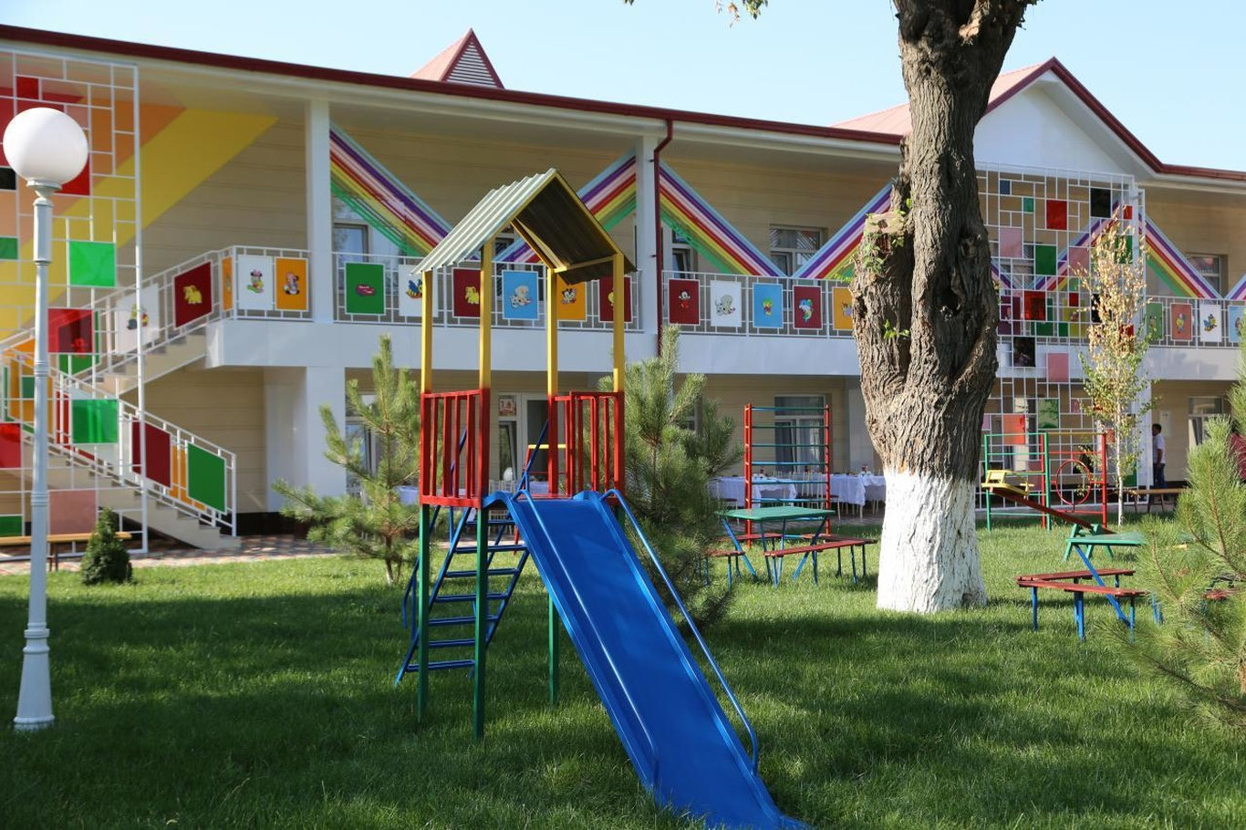 In some neighborhoods of Nukus, the kindergarten fee will be reduced by 50 percent.