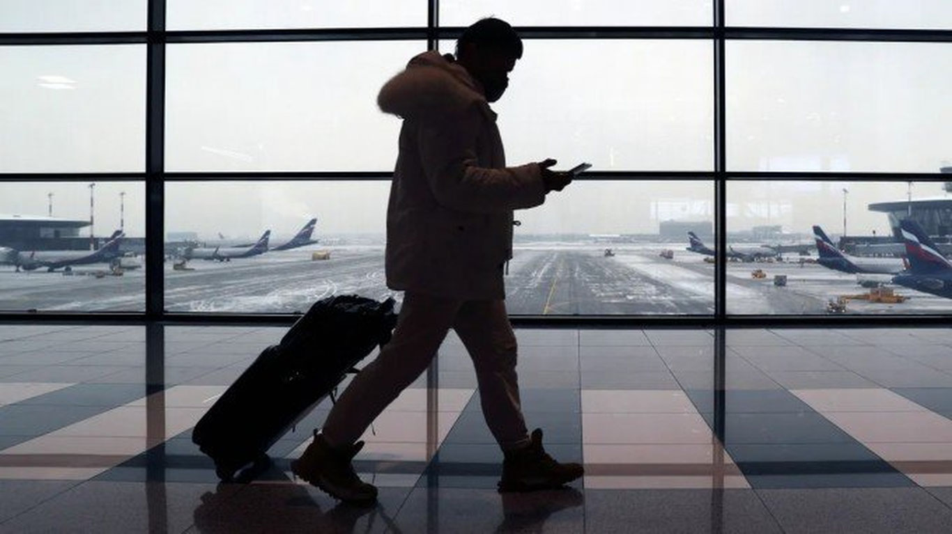 Transport vazirligi Yaqin Sharqda sayyohlarni yordamsiz qoldirgan turoperatorlarni tanqid qildi