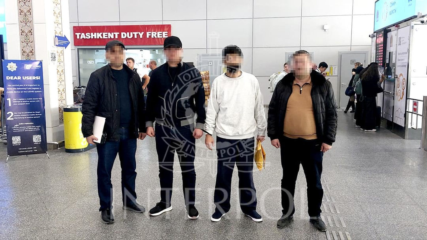 Qidiruvda bo‘lgan ikki nafar O‘zbekiston fuqarosi Bahrayn va AQShdan qaytarildi