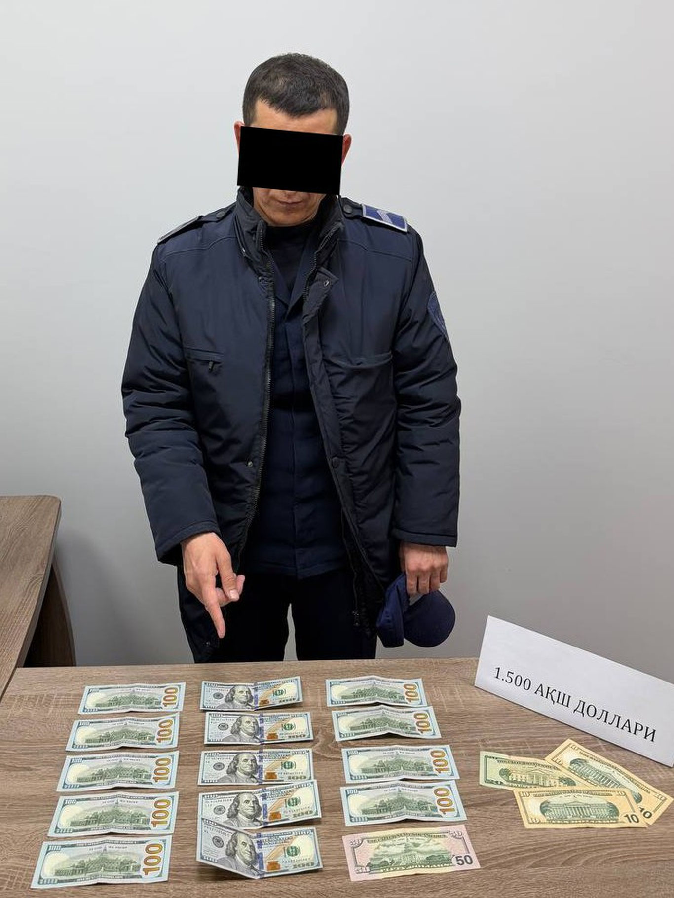 Тошкентда ФВБ ходими 1500 доллар пора билан қўлга тушди