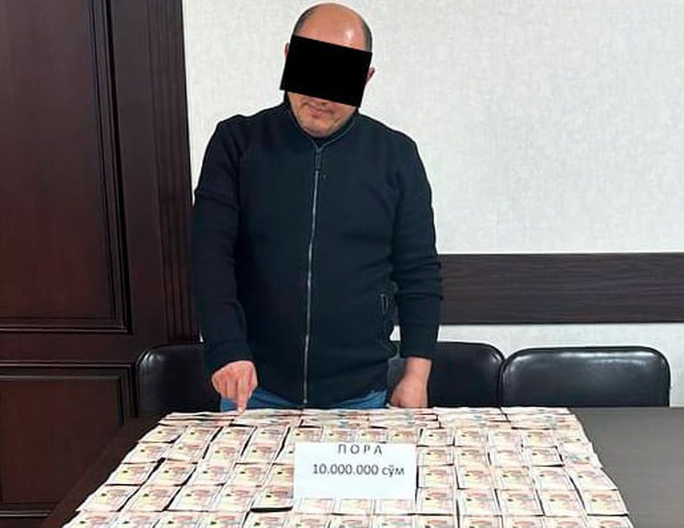 Bo‘ka tumanida soliq inspektori pora olayotgan vaqtida ushlandi