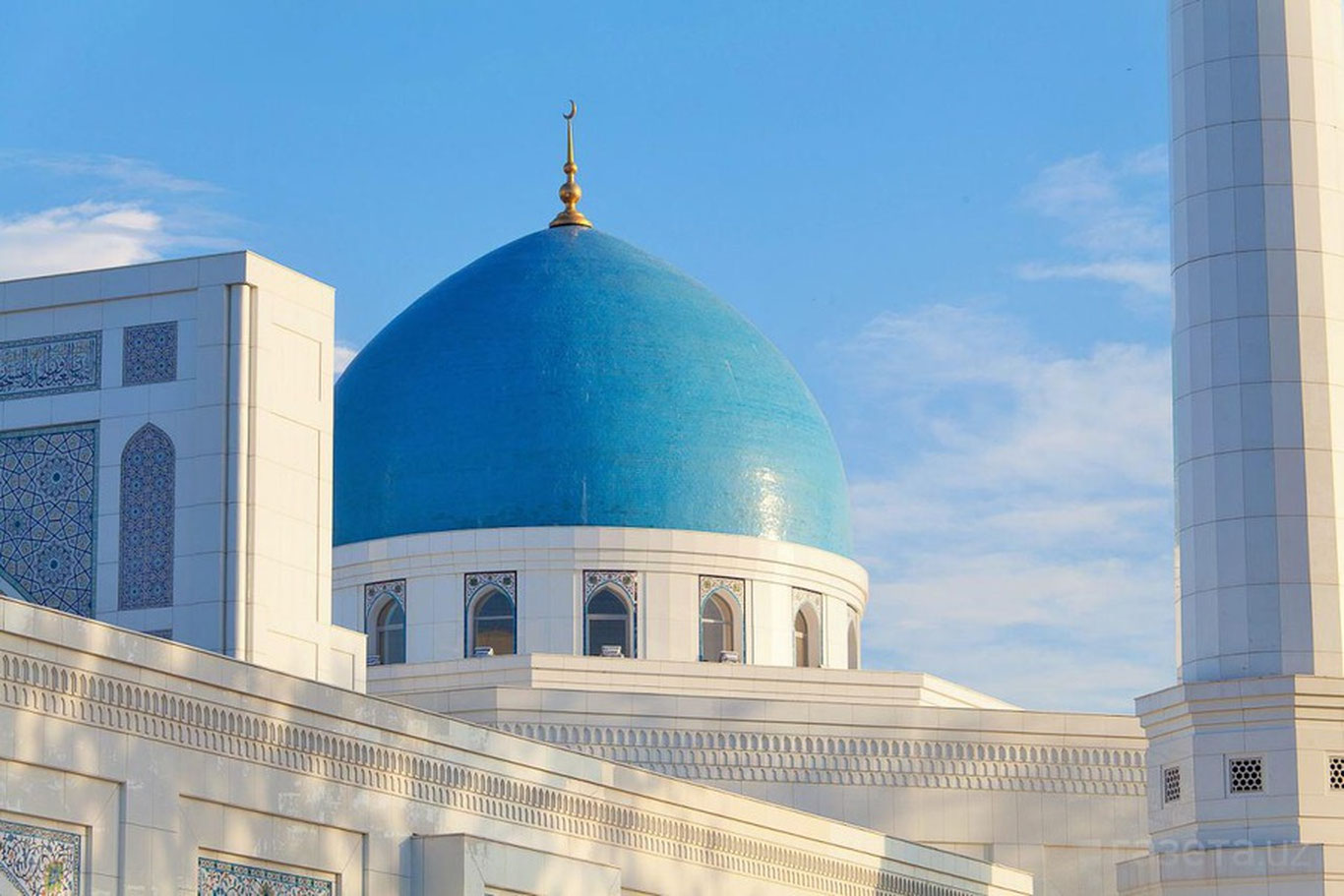 Prezident Shavkat Mirziyoyev Ramazon hayitini nishonlash to‘g‘risidagi qarorni imzoladi