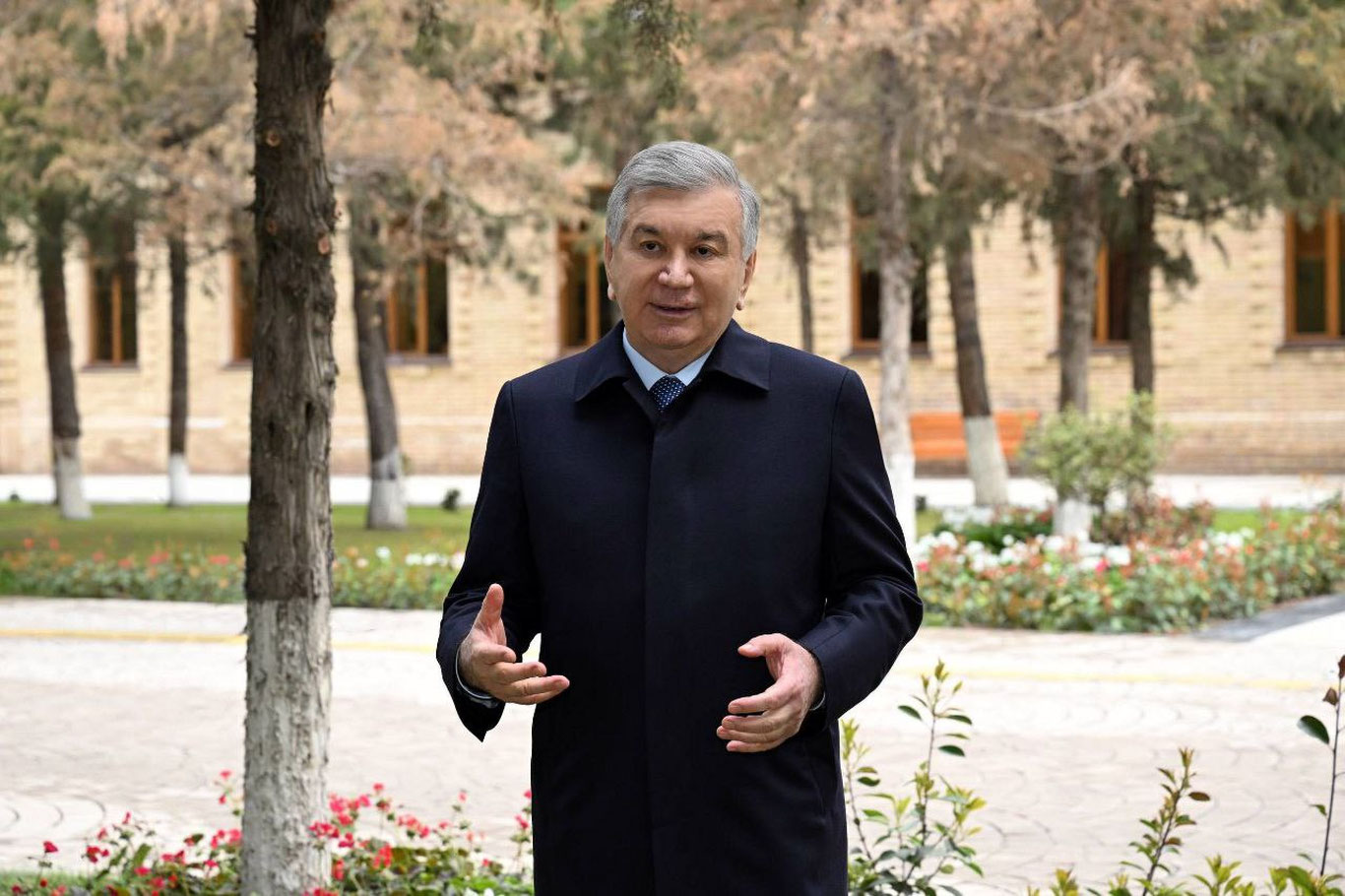 Prezident Samarqanddagi tashrifini Yoshlar kreativ parkidan boshladi