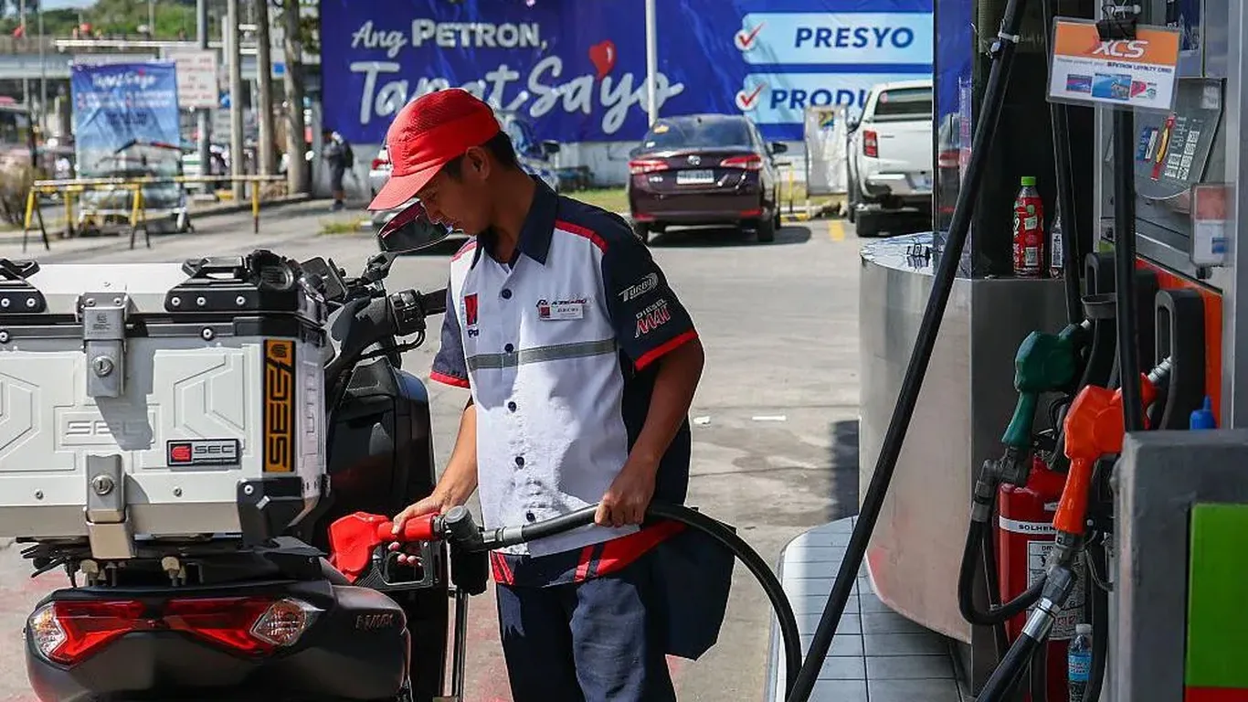 Filippin Erondagi urush fonida energetika sohasida favqulodda holat e’lon qildi