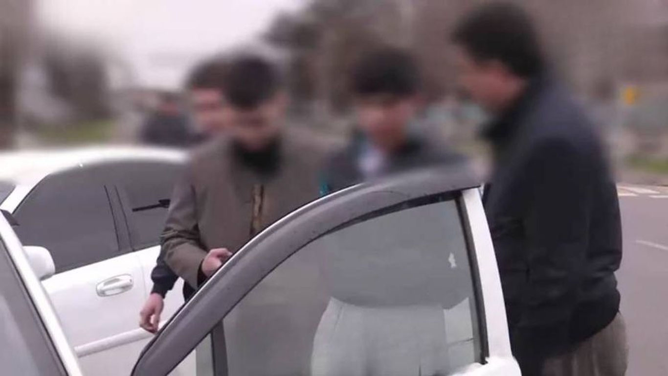 Sirdaryolik yigit virus dastur orqali fuqarolarning bank kartalaridan pul o‘g‘irlagani aniqlandi