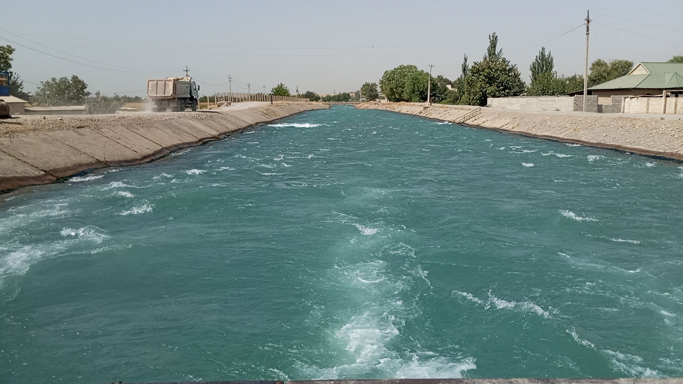 Farg‘onada voyaga yetmagan aka-uka suvda cho‘kib, vafot etdi