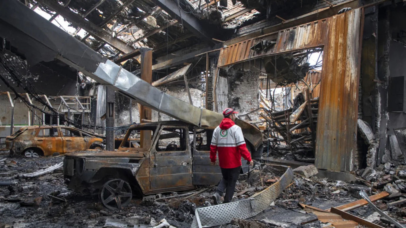 Эронда АҚШ ва Исроил зарбалари оқибатида 105 мингдан ортиқ фуқаролик объектларига зарар етди