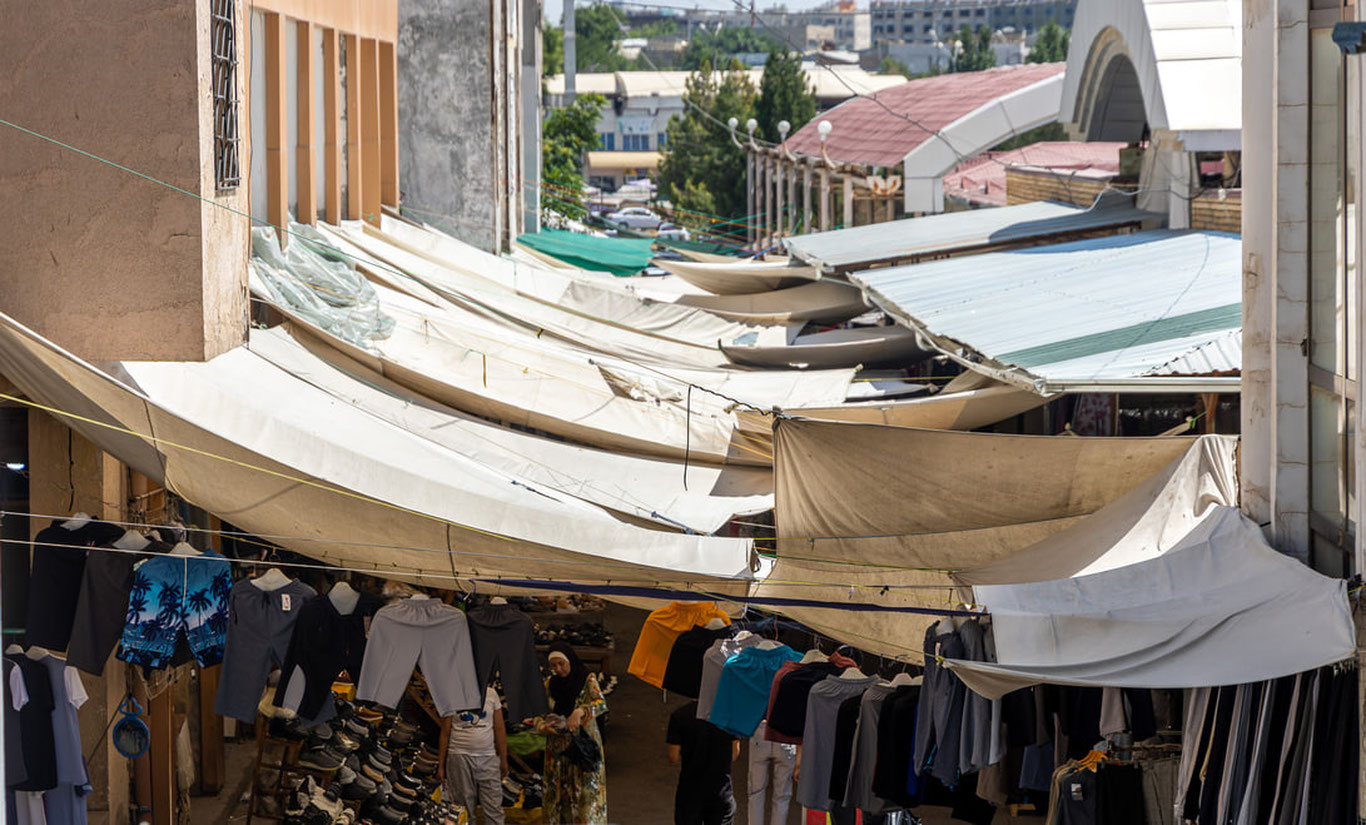 Ўзбекистонда бир қатор бозорлар вақтинча ёпилди