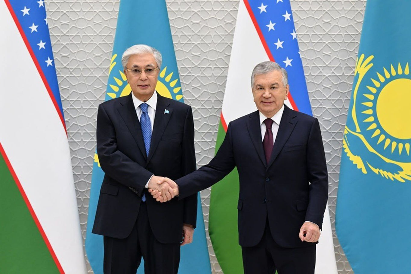 Upon arriving in Kazakhstan, Tokayev sent a letter to Mirziyoyev.
