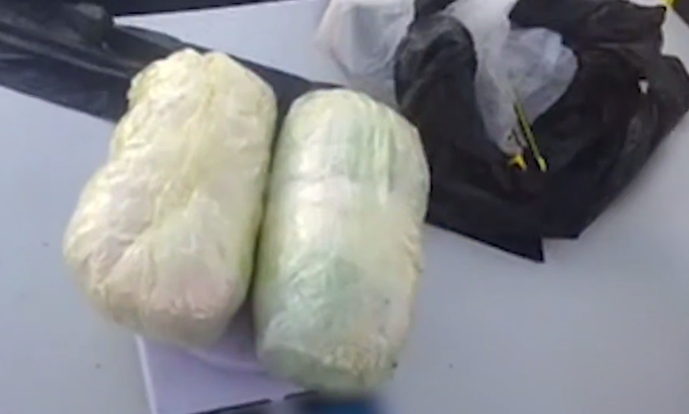 Тошкент вилоятида синтетик гиёҳванд модда сақлаган банк ходимлари ушланди