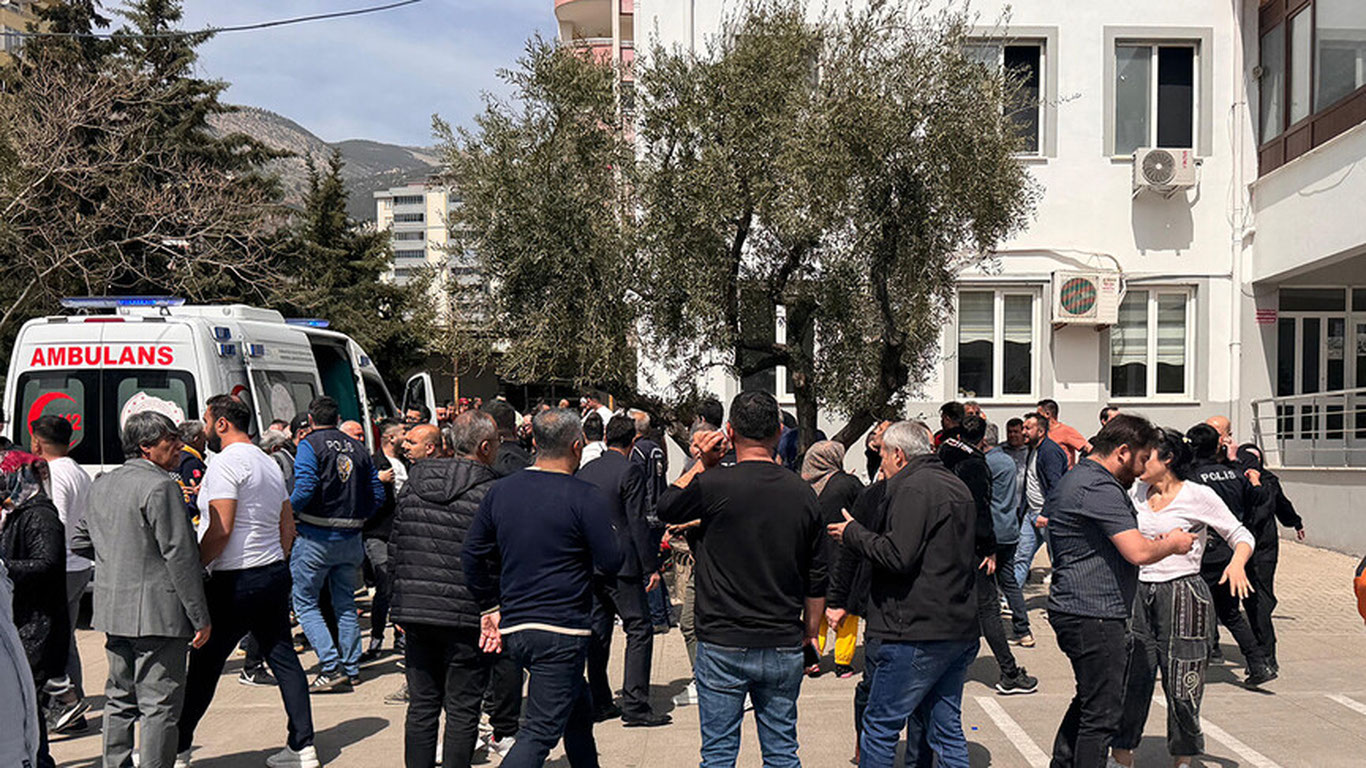 Turkiyada maktabdagi otishmalarda halok bo‘lganlar soni 9 nafarga yetdi