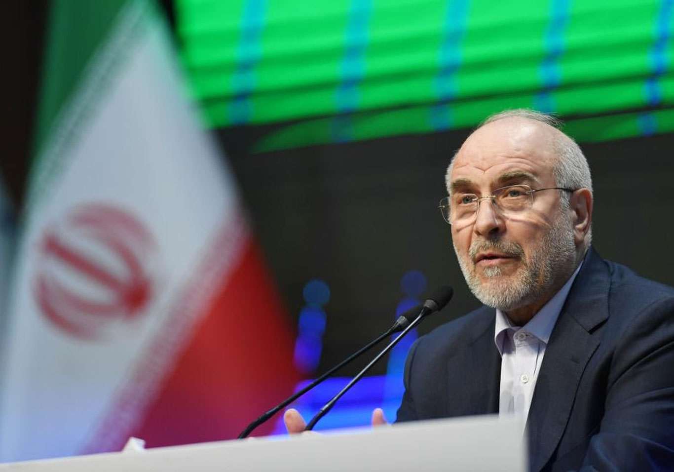 Трамп бир соатда етти марта ёлғон гапирди — Эрон парламенти спикери