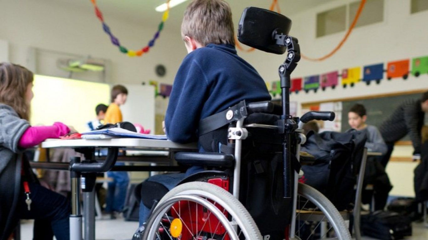 Ўзбекистонда ногирон болалар учун кундузги парвариш хизматларини кўрсатувчи тадбиркорлар солиқлардан озод этилади